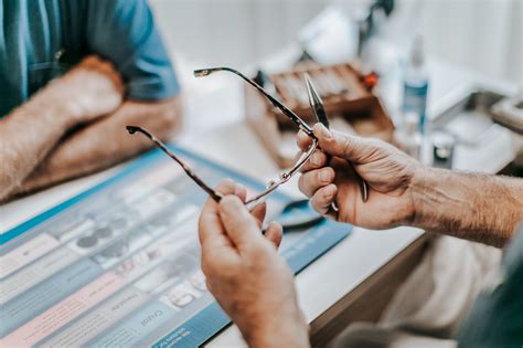 eyeglass repair portland or